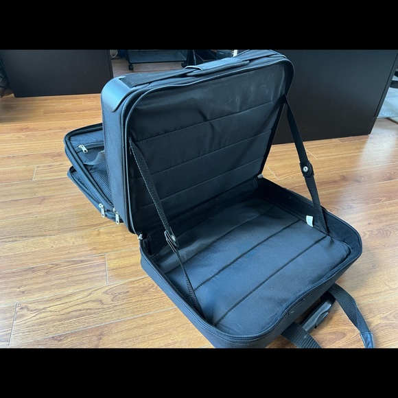 Samsonite work/travel bag. - Picture 13 of 13